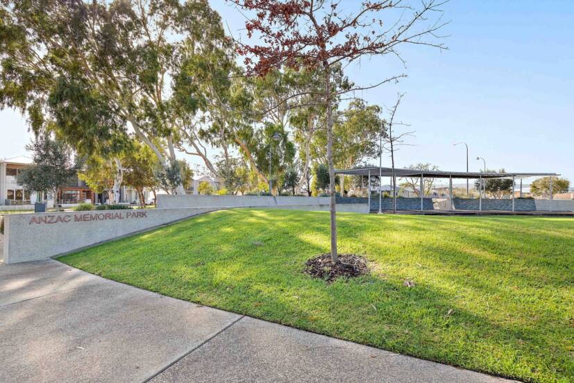 20 Anzac Crescent, BYFORD, WA 6122 AUS