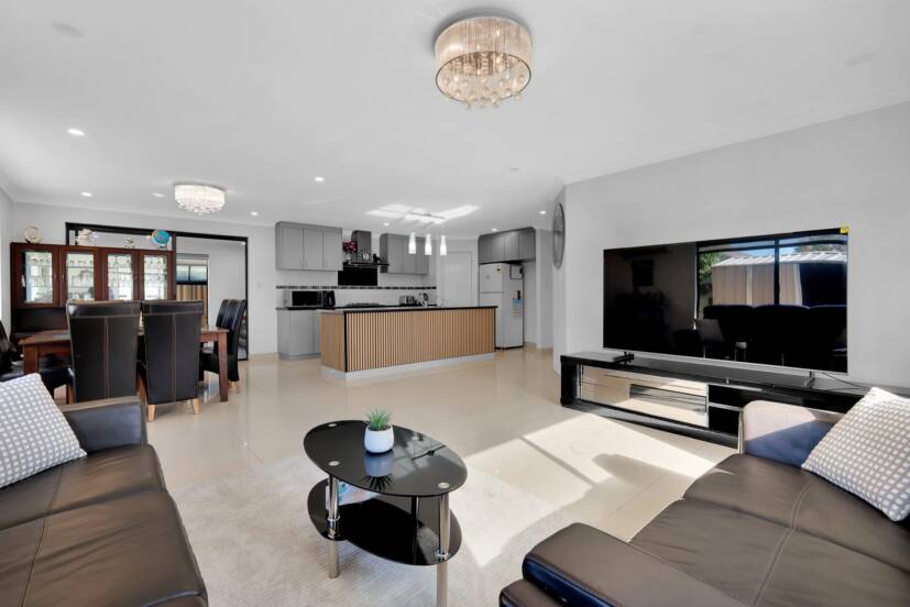 3 Binnia Mews, HARRISDALE, WA 6112 AUS