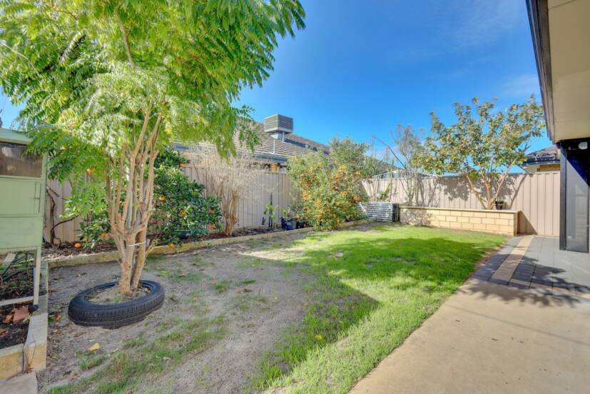 3 Binnia Mews, HARRISDALE, WA 6112 AUS