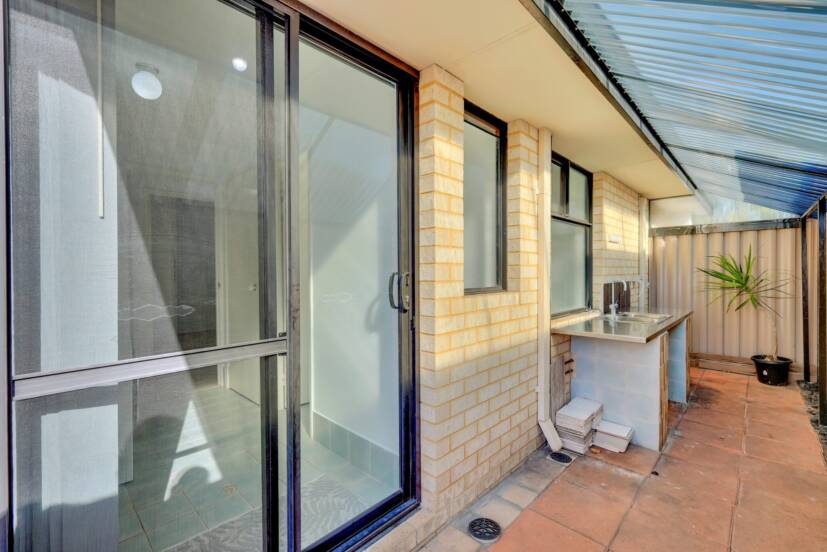3 Binnia Mews, HARRISDALE, WA 6112 AUS