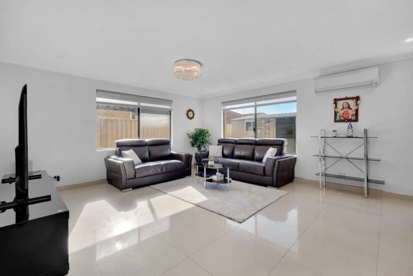 3 Binnia Mews, HARRISDALE, WA 6112 AUS