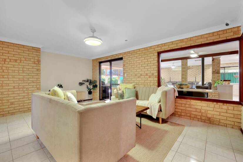 13 Bowman Court, KARDINYA, WA 6163 AUS