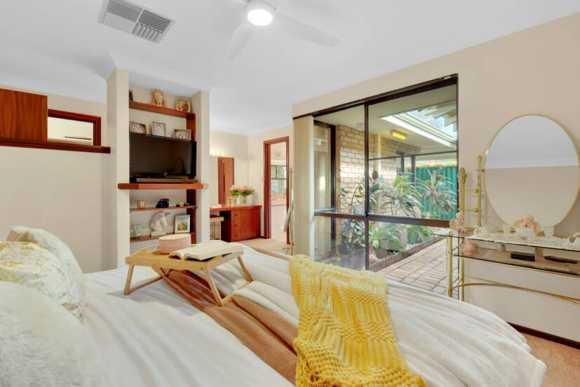13 Bowman Court, KARDINYA, WA 6163 AUS