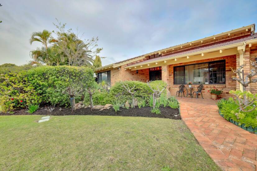 13 Bowman Court, KARDINYA, WA 6163 AUS