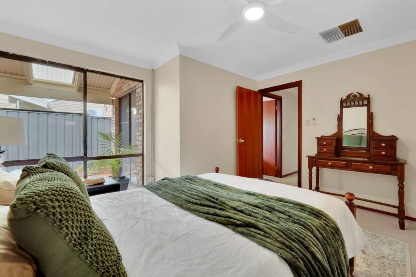 13 Bowman Court, KARDINYA, WA 6163 AUS