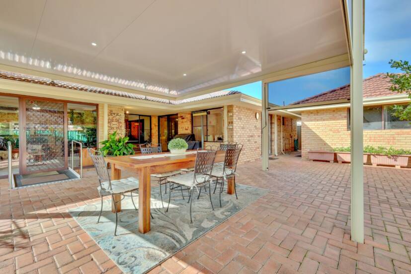 13 Bowman Court, KARDINYA, WA 6163 AUS