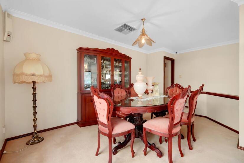 13 Bowman Court, KARDINYA, WA 6163 AUS