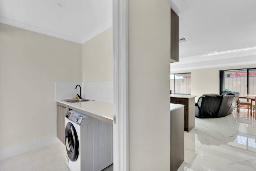 16 Kilkarn Way, SOUTHERN RIVER, WA 6110 AUS