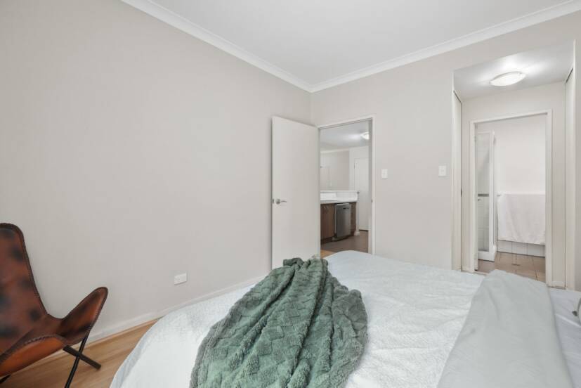 1/1 Ibera Way, SUCCESS, WA 6164 AUS