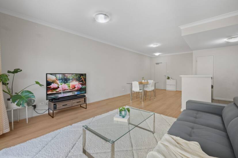 1/1 Ibera Way, SUCCESS, WA 6164 AUS