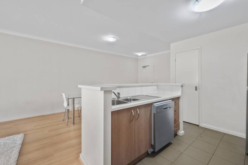 1/1 Ibera Way, SUCCESS, WA 6164 AUS