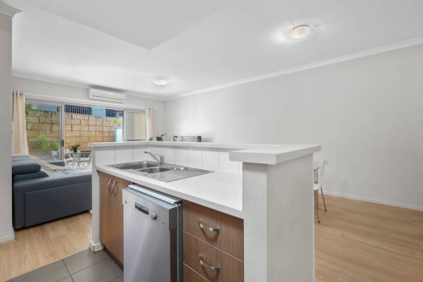 1/1 Ibera Way, SUCCESS, WA 6164 AUS