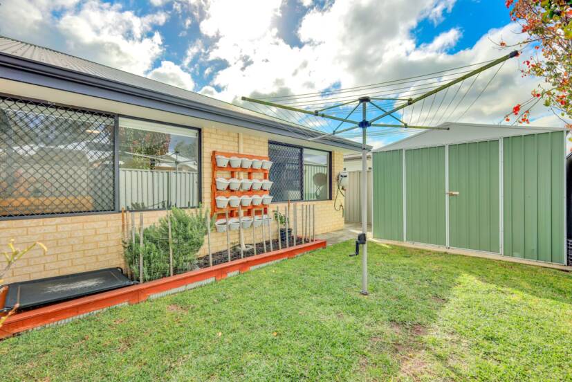 32 Whittaker Turn, PIARA WATERS, WA 6112 AUS