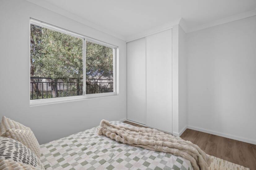 9 Morelia Crescent, HARRISDALE, WA 6112 AUS