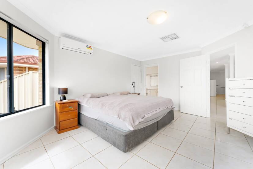 15 Potter Street, HUNTINGDALE, WA 6110 AUS