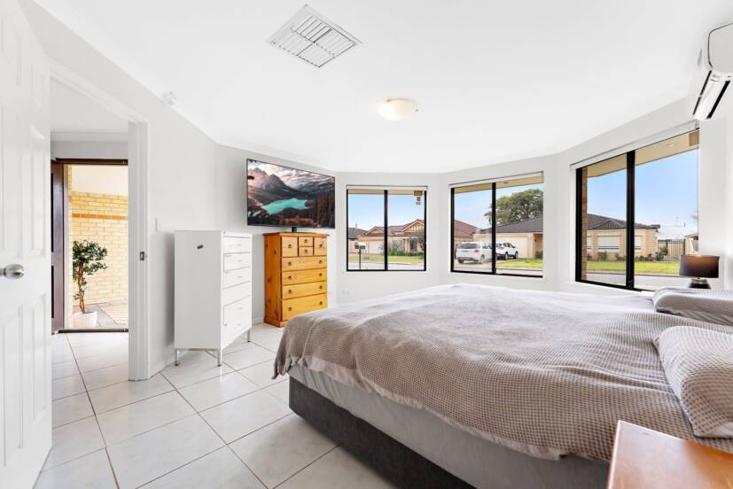 15 Potter Street, HUNTINGDALE, WA 6110 AUS