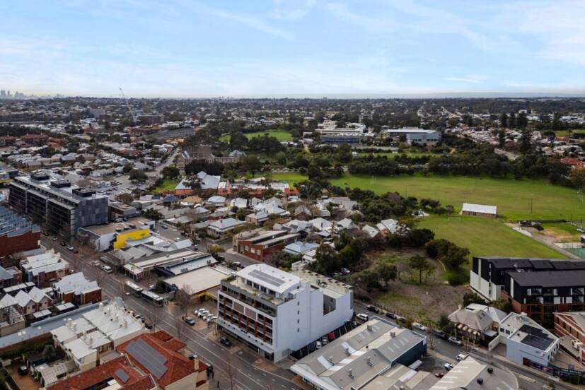 26/10 Quarry Street, FREMANTLE, WA 6160 AUS