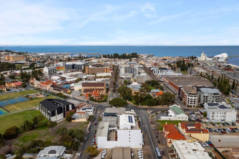 26/10 Quarry Street, FREMANTLE, WA 6160 AUS