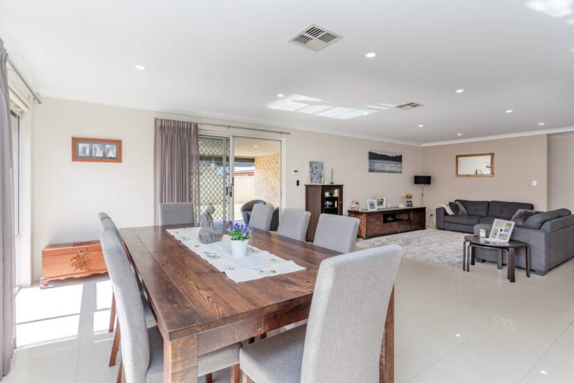 34 Greenshank Road, HARRISDALE, WA 6112 AUS