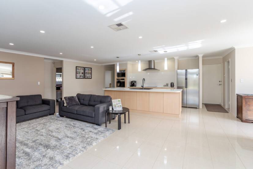 34 Greenshank Road, HARRISDALE, WA 6112 AUS