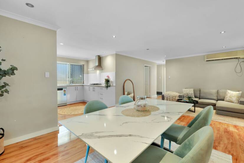 4 Yorn Circuit, BEELIAR, WA 6164 AUS