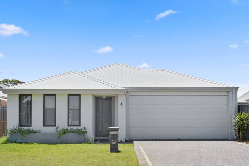 4 Buckley Road, BALDIVIS, WA 6171 AUS