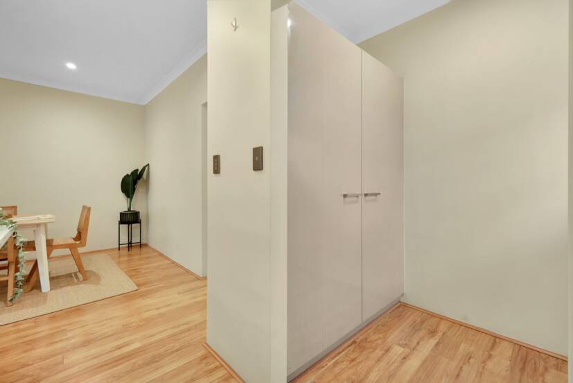 9 Sackler Link, PIARA WATERS, WA 6112 AUS