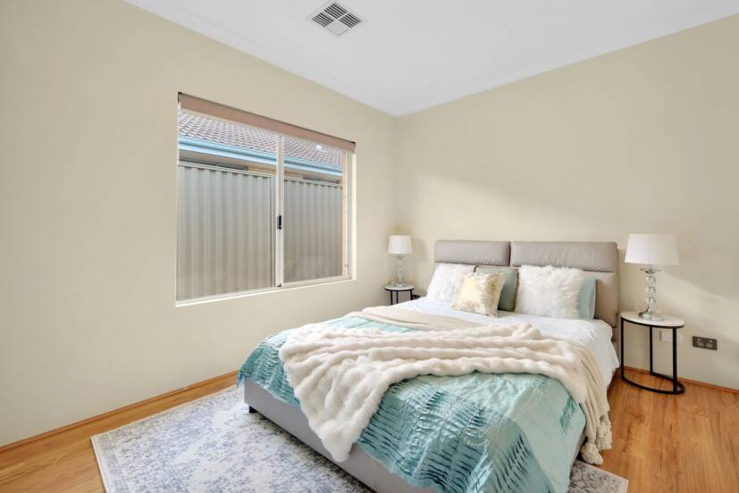 9 Sackler Link, PIARA WATERS, WA 6112 AUS