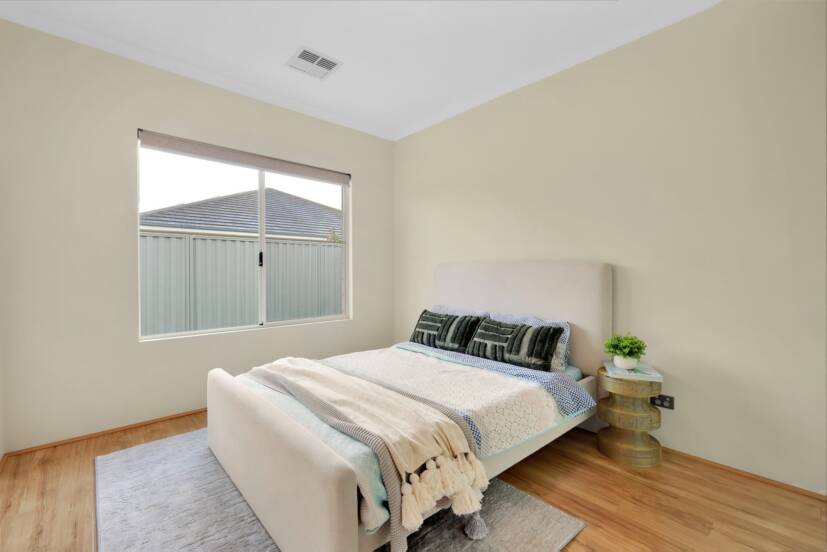 9 Sackler Link, PIARA WATERS, WA 6112 AUS