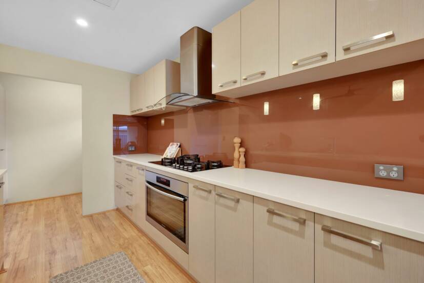 9 Sackler Link, PIARA WATERS, WA 6112 AUS