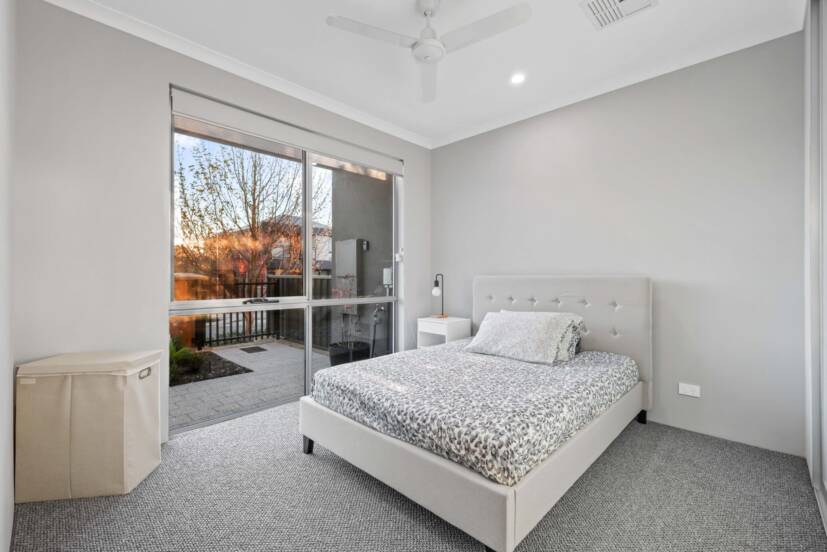 1 Research Avenue, PIARA WATERS, WA 6112 AUS