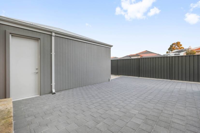 1 Research Avenue, PIARA WATERS, WA 6112 AUS