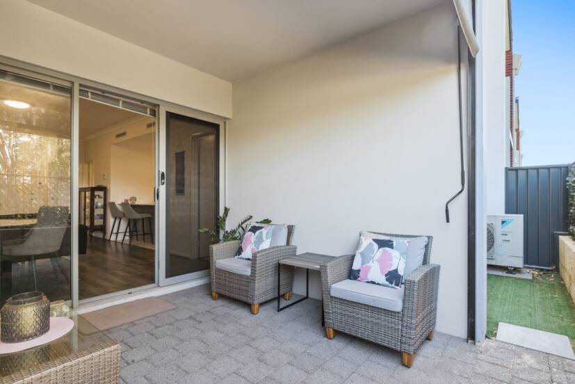 33/2 Louvre Way, BALDIVIS, WA 6171 AUS