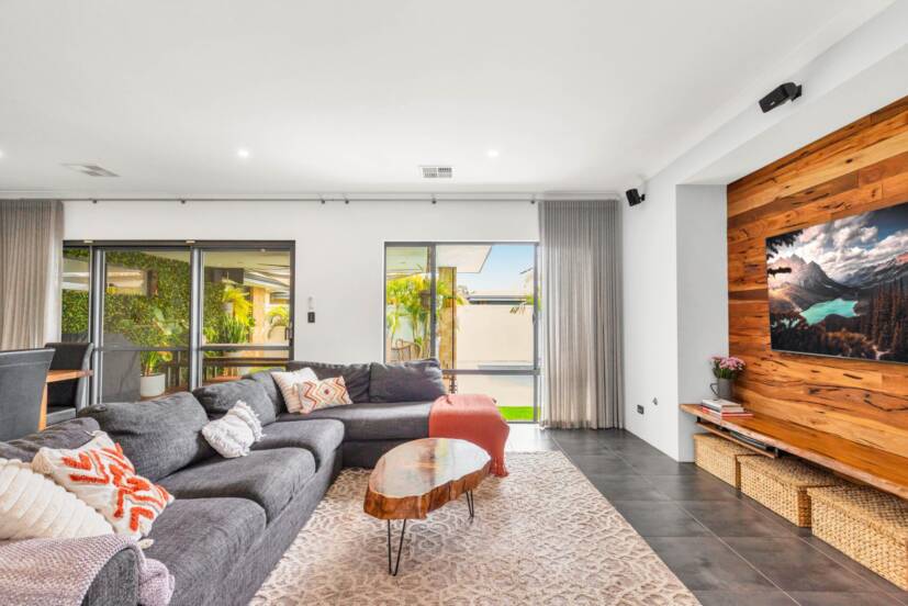 21 Lanagan Drive, BALDIVIS, WA 6171 AUS