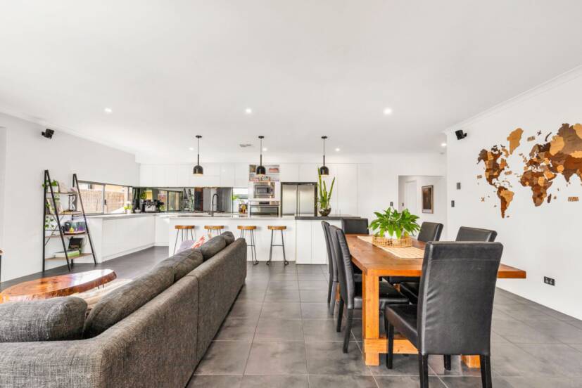 21 Lanagan Drive, BALDIVIS, WA 6171 AUS