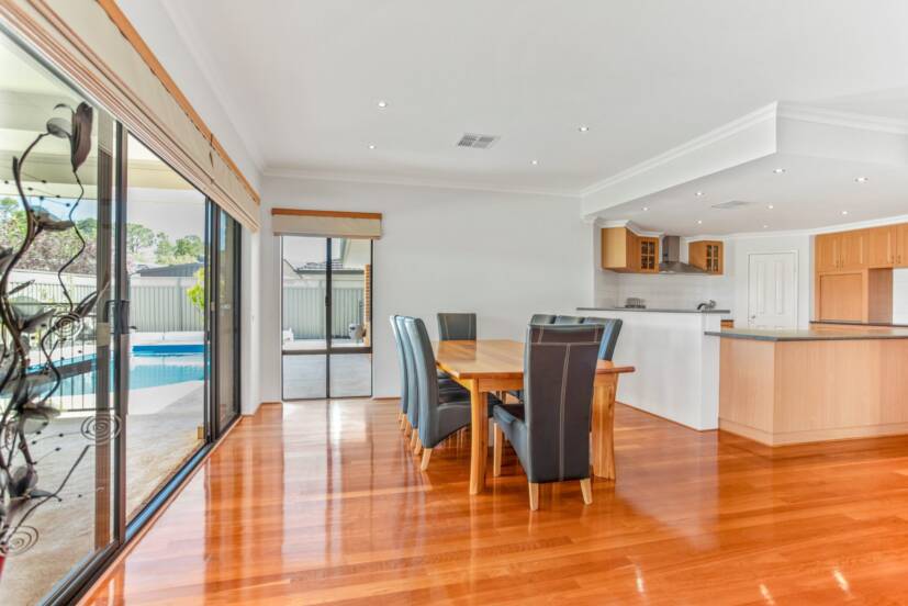 31 Broadway Boulevard, PIARA WATERS, WA 6112 AUS