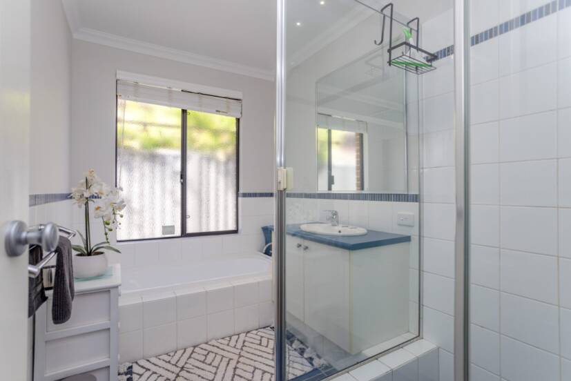 31 Broadway Boulevard, PIARA WATERS, WA 6112 AUS