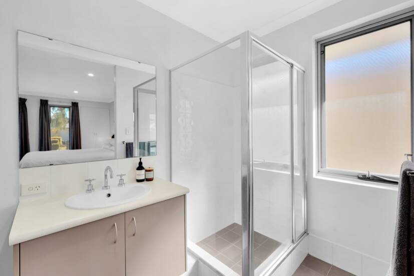 19 Crimson Way, HARRISDALE, WA 6112 AUS