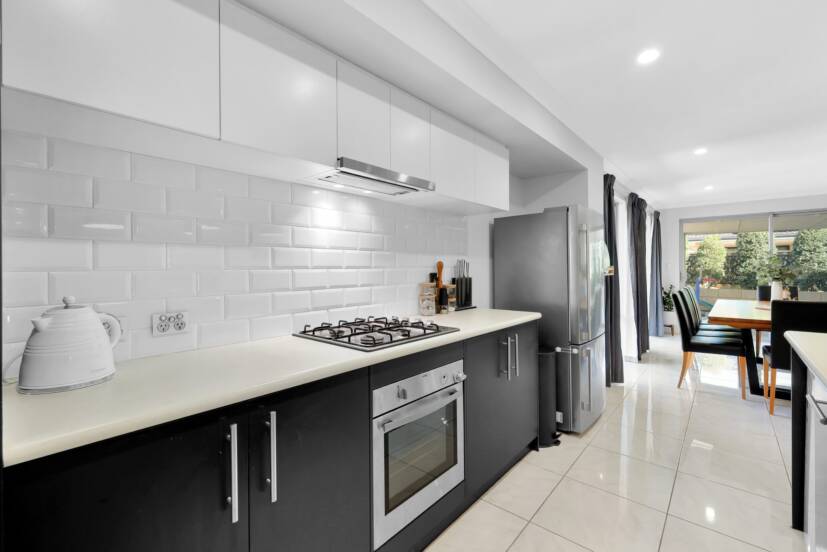 19 Crimson Way, HARRISDALE, WA 6112 AUS