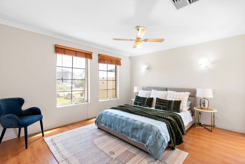 18 Pelham Gardens, CANNING VALE, WA 6155 AUS