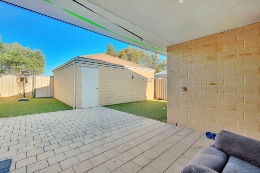 7 Torino Crescent, PIARA WATERS, WA 6112 AUS