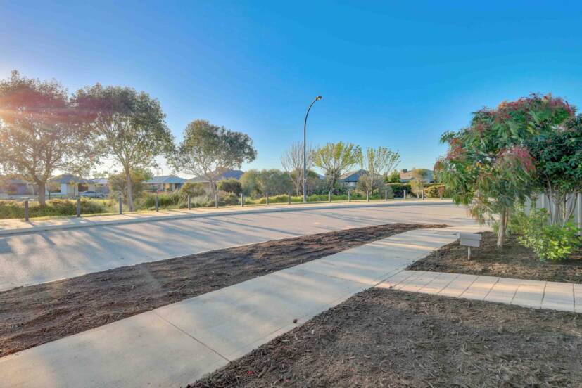 7 Torino Crescent, PIARA WATERS, WA 6112 AUS