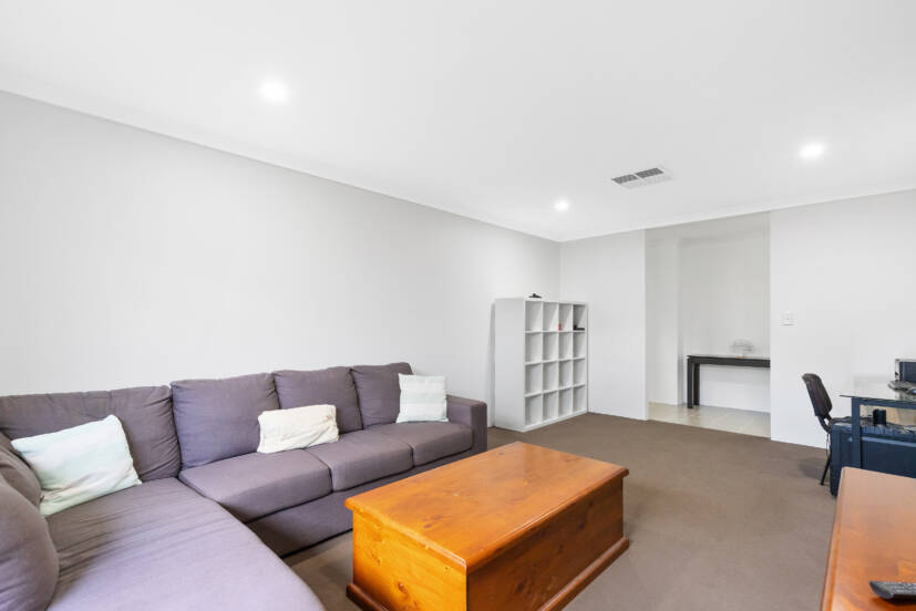 18 Kola Bend, BYFORD, WA 6122 AUS