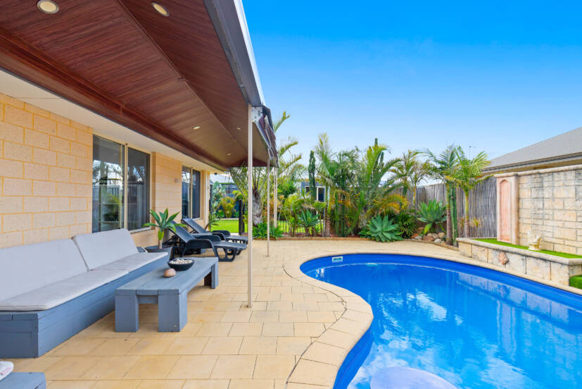 18 Kola Bend, BYFORD, WA 6122 AUS