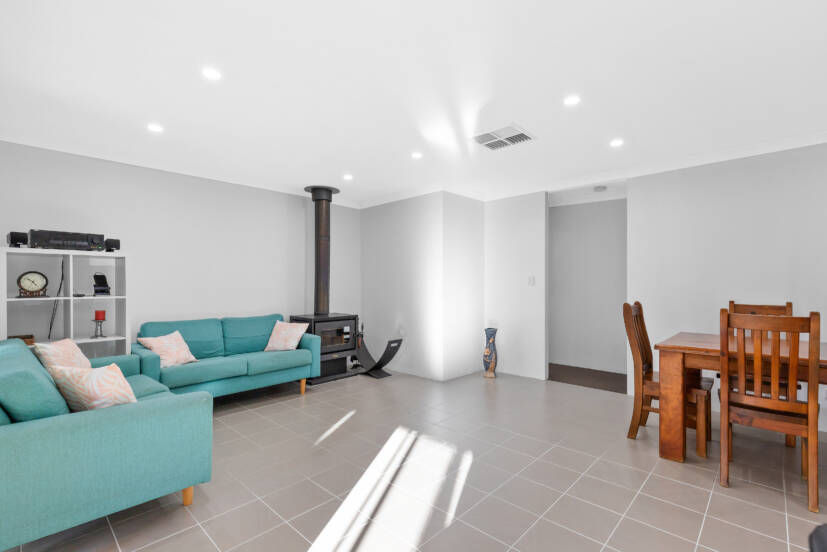 18 Kola Bend, BYFORD, WA 6122 AUS