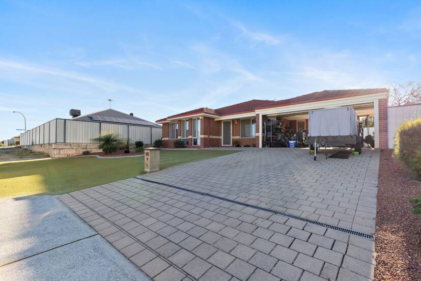 38 Wimbledon Street, BERTRAM, WA 6167 AUS