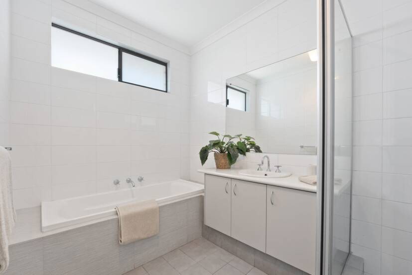 2 Foothills Retreat, BALDIVIS, WA 6171 AUS