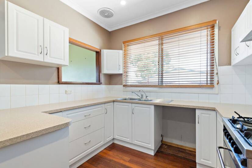 3 Williams Road, COOLBELLUP, WA 6163 AUS