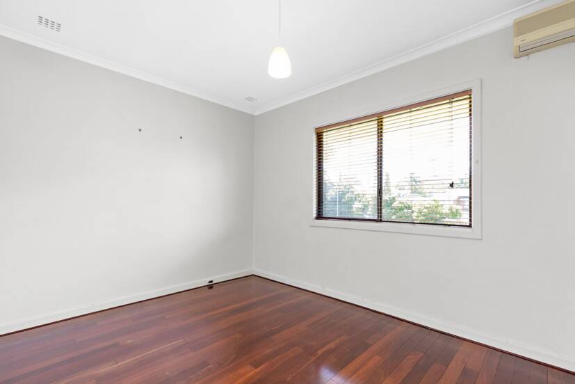 3 Williams Road, COOLBELLUP, WA 6163 AUS