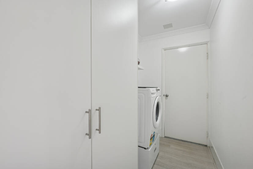 1/314 Wright Road, PIARA WATERS, WA 6112 AUS